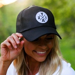 Zyia X-Mesh Black Hat